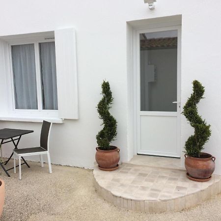La Parenthese Hotell Saintes Exteriör bild